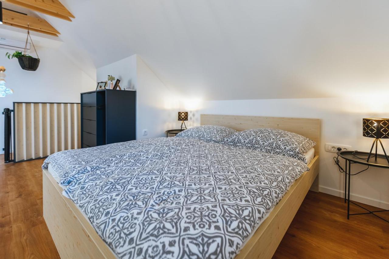 Appartement Maple&Pine Bled Extérieur photo