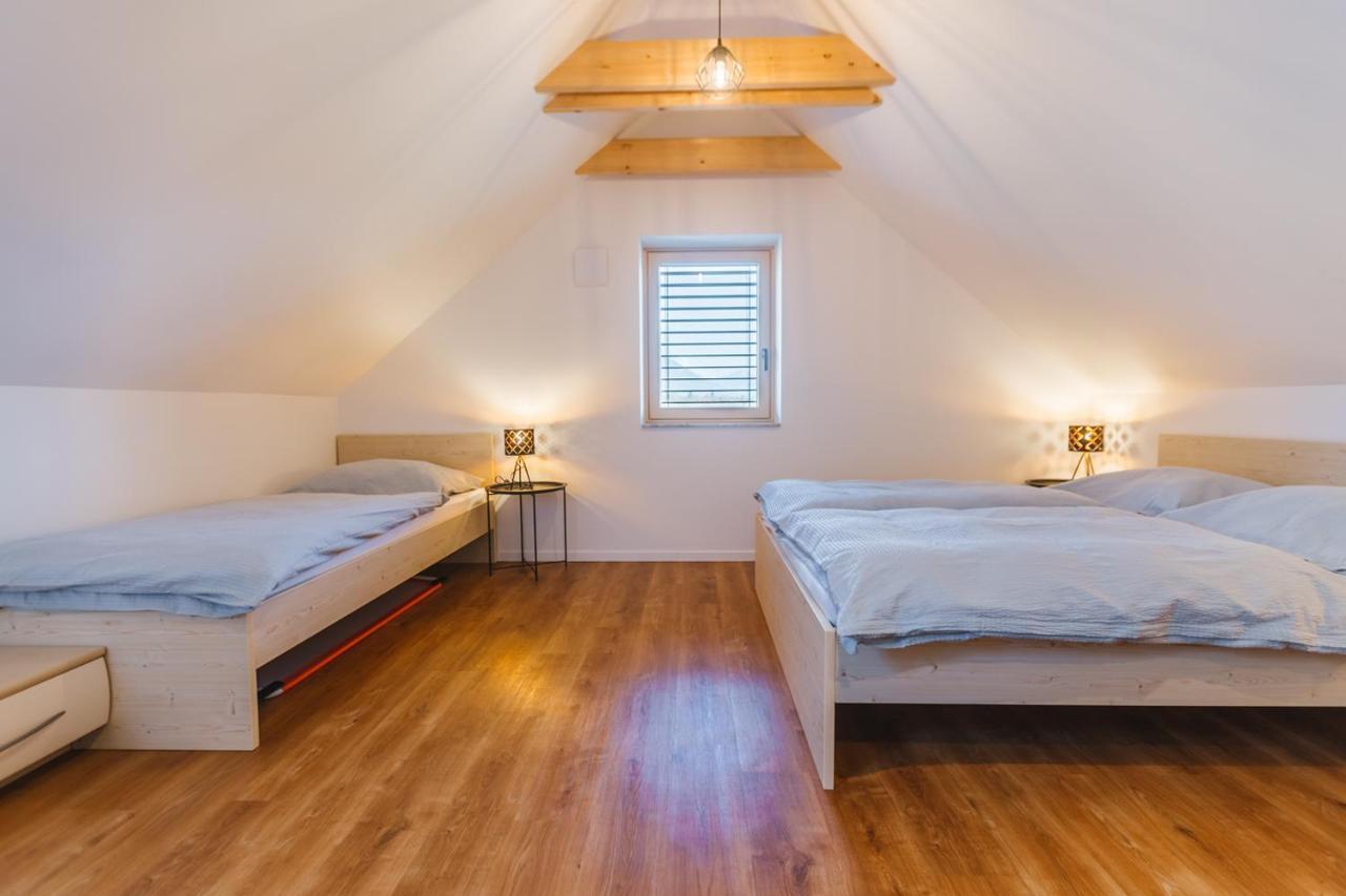Appartement Maple&Pine Bled Extérieur photo
