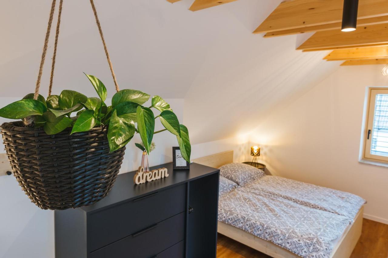 Appartement Maple&Pine Bled Extérieur photo